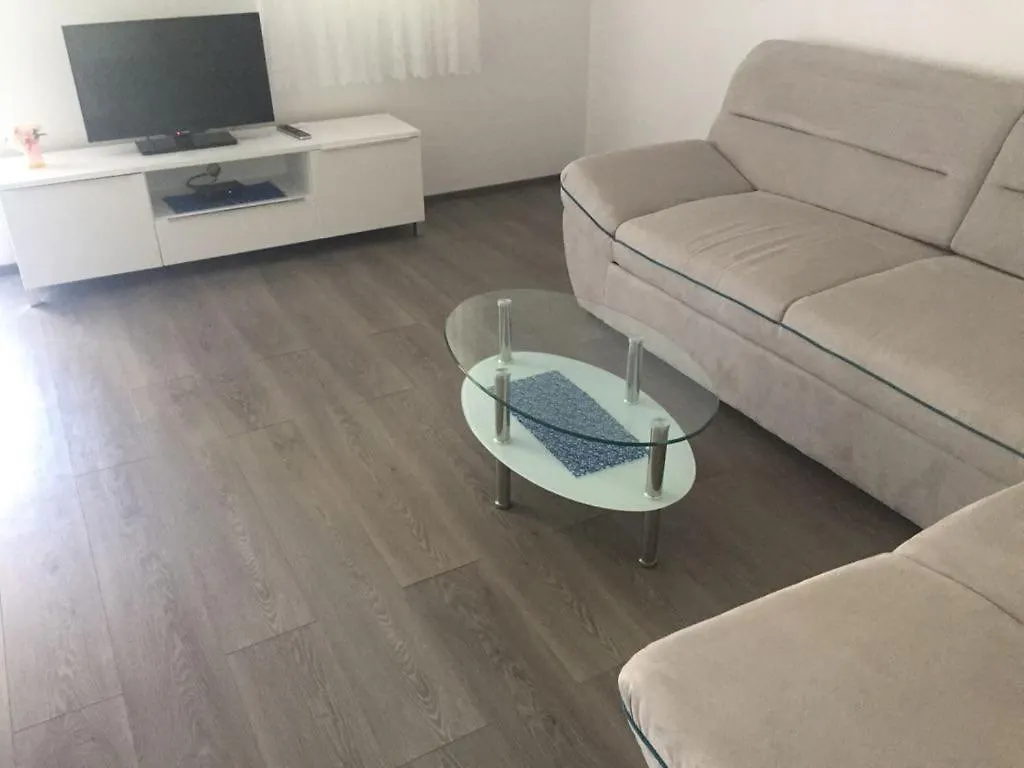 Apartmani Ana Malinska